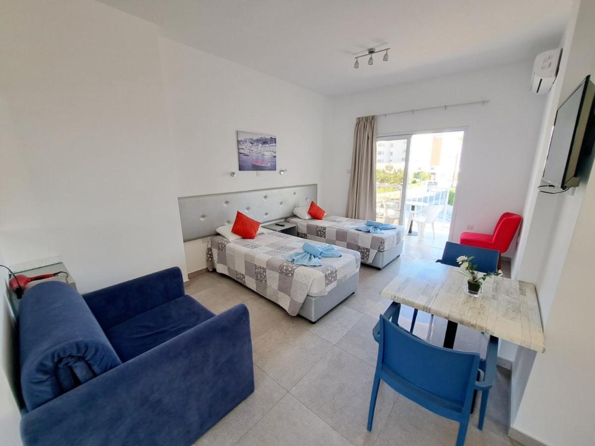 Florence Hotel Apartments Ayía Nápa Extérieur photo