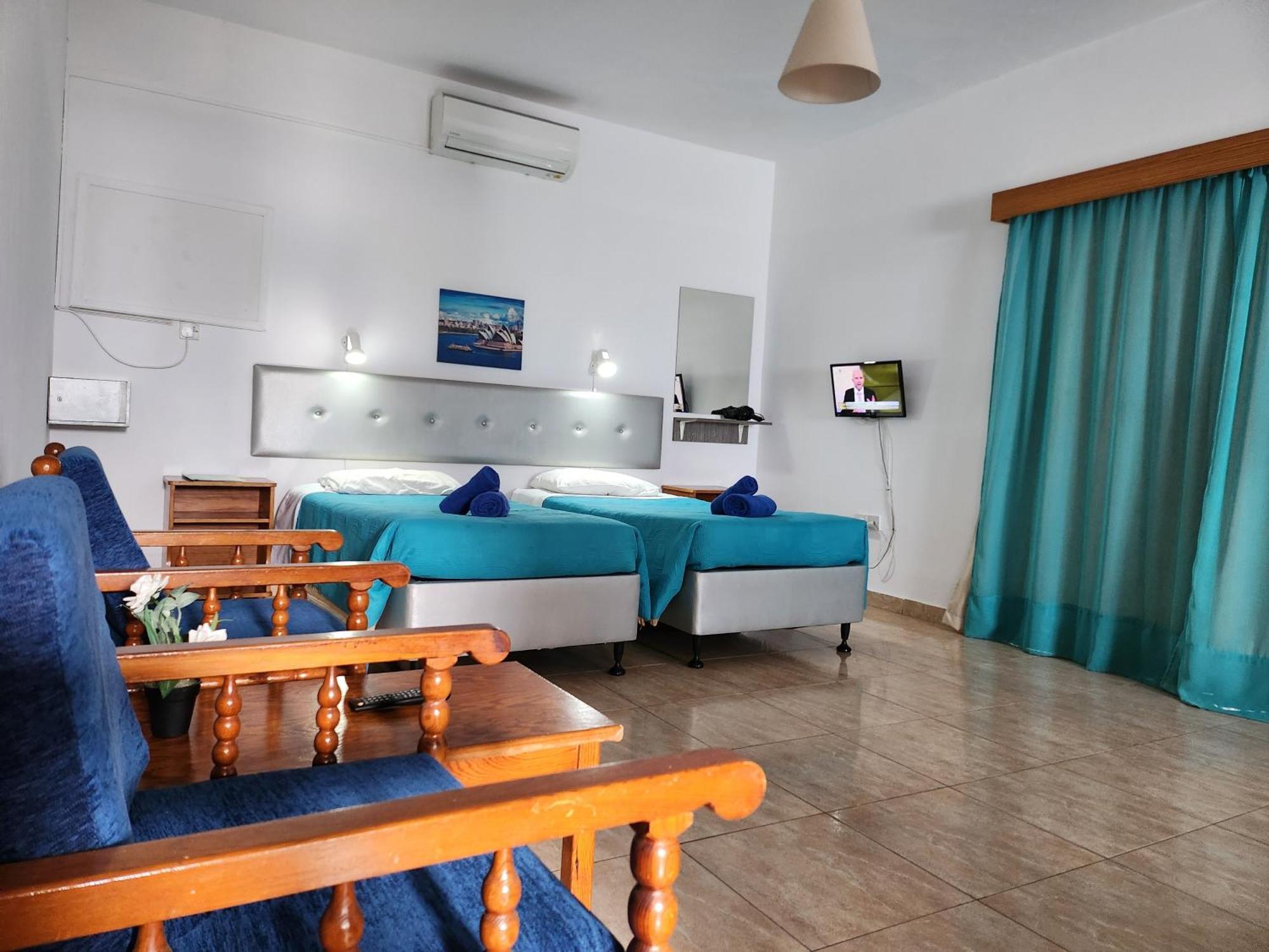 Florence Hotel Apartments Ayía Nápa Chambre photo