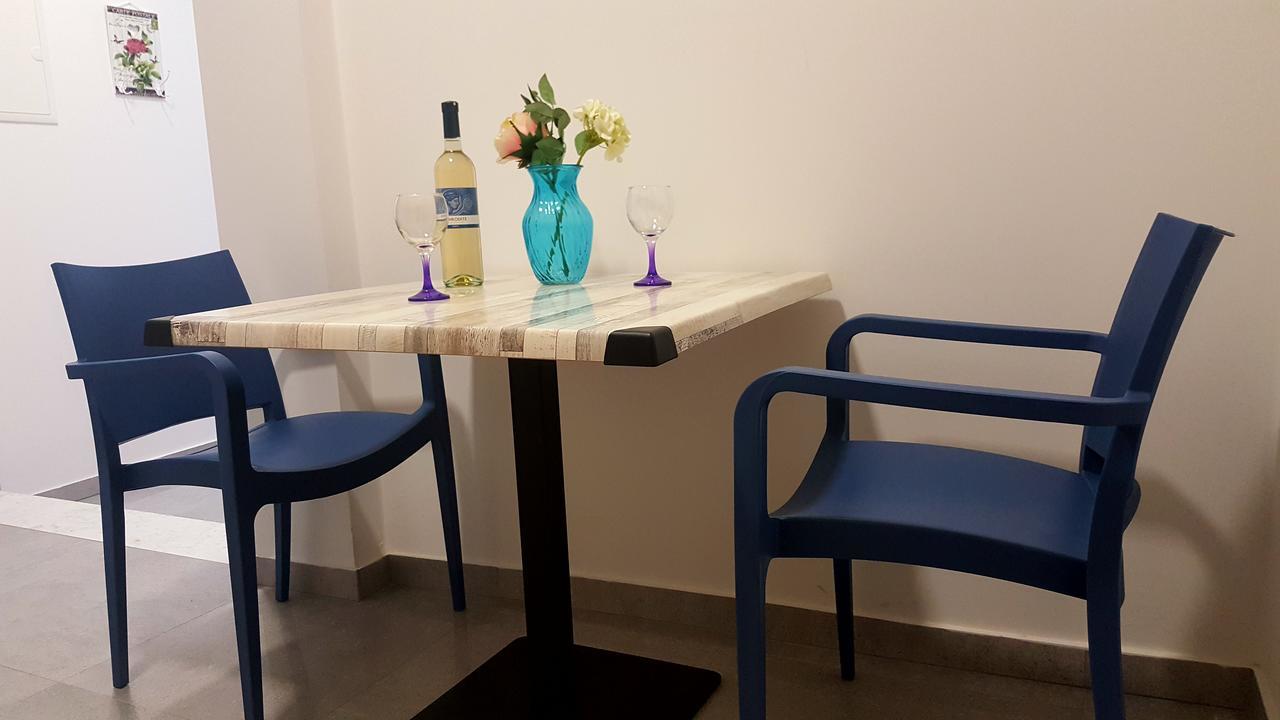 Florence Hotel Apartments Ayía Nápa Extérieur photo